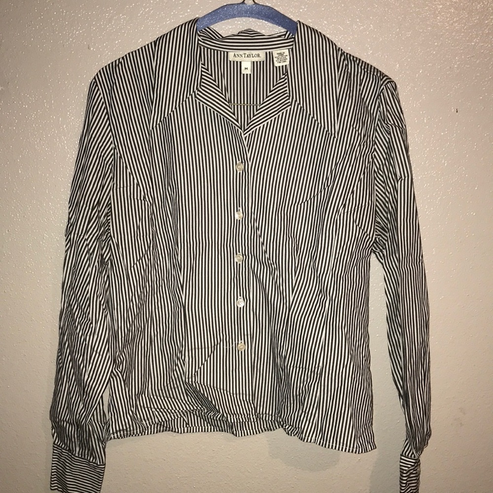 Long sleeve/ blouse